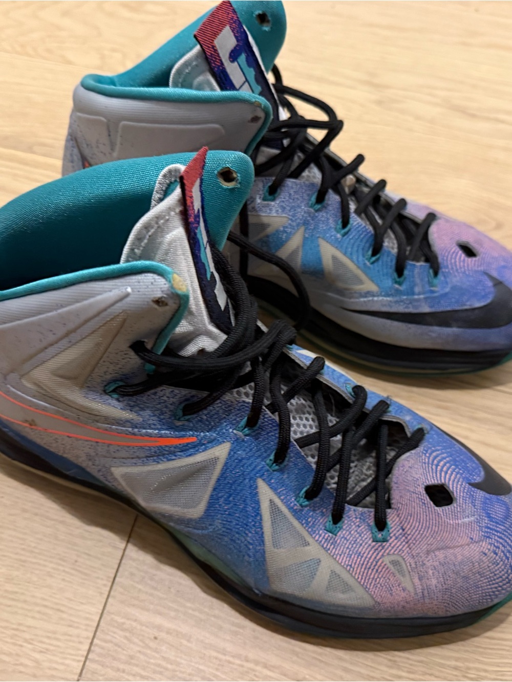 Lebron 10s pure platinum